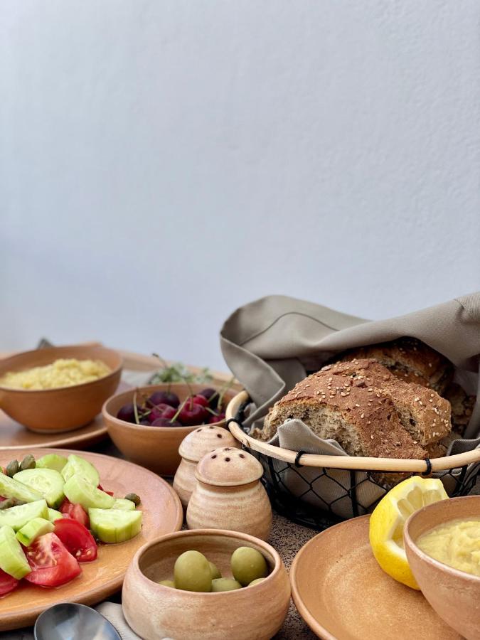 Ethos Vegan Suites Φηρά Εξωτερικό φωτογραφία