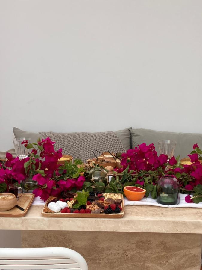 Ethos Vegan Suites Φηρά Εξωτερικό φωτογραφία